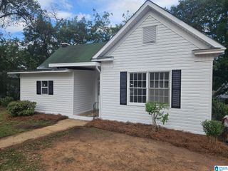 244 FAIRFAX AVENUE, Bessemer, AL 35020