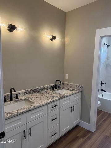 1681 Turtle Dove Trail, Sevierville, TN 37862