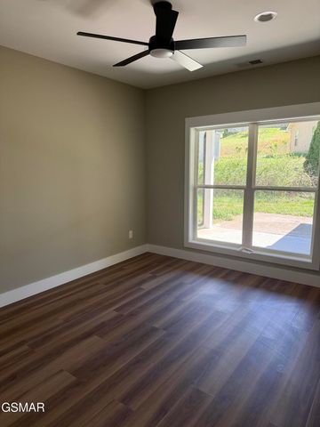 1681 Turtle Dove Trail, Sevierville, TN 37862