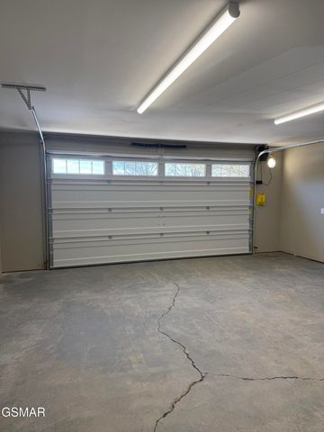 1681 Turtle Dove Trail, Sevierville, TN 37862