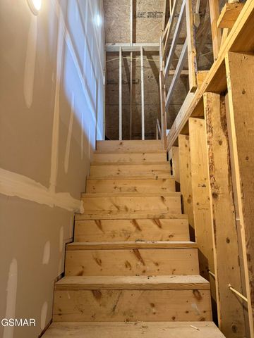 1681 Turtle Dove Trail, Sevierville, TN 37862