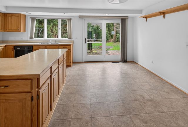 55 Canterbury, Penfield, NY 14450