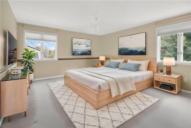 55 Canterbury, Penfield, NY 14450