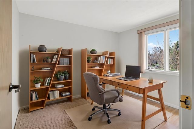 55 Canterbury, Penfield, NY 14450