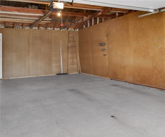 55 Canterbury, Penfield, NY 14450