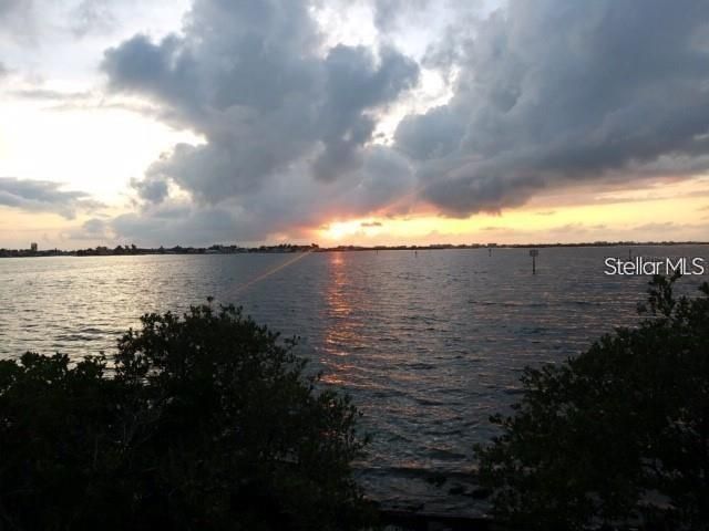 4565 DUHME ROAD 110, St Petersburg, FL 33708
