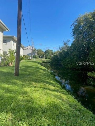 4565 DUHME ROAD 110, St Petersburg, FL 33708