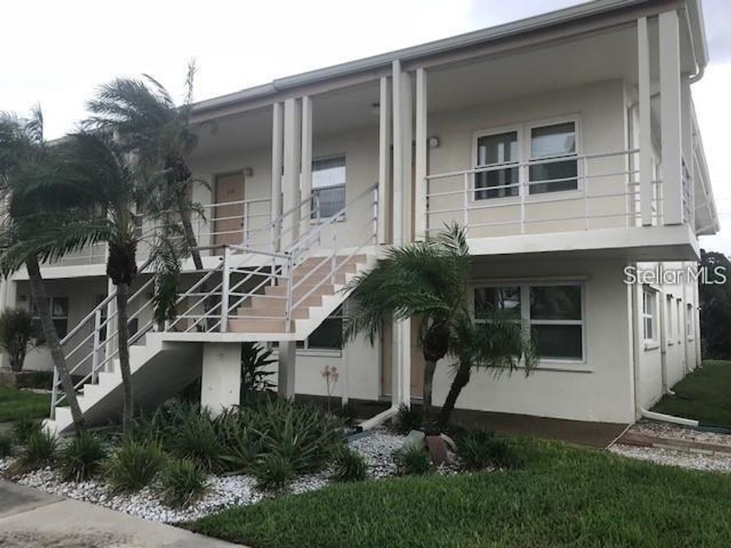 4565 DUHME ROAD 110, St Petersburg, FL 33708
