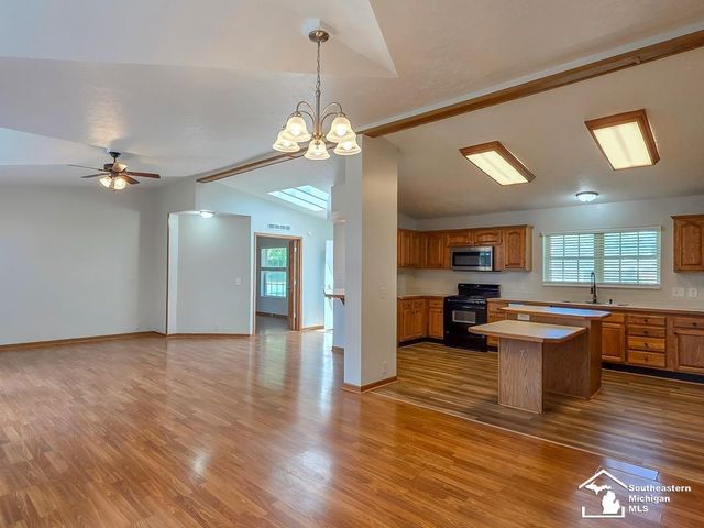 4381 Second Street, Newport, MI 48166