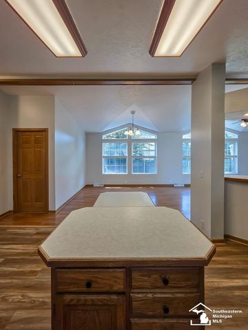 4381 Second Street, Newport, MI 48166