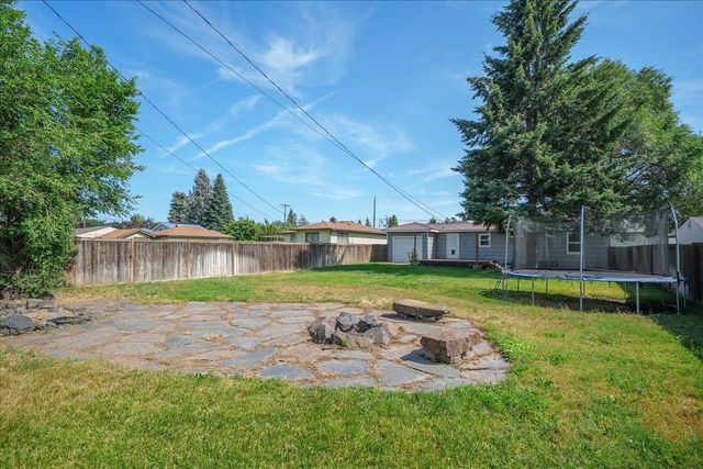 8209 E Indiana Ave, Spokane Valley, WA 99212