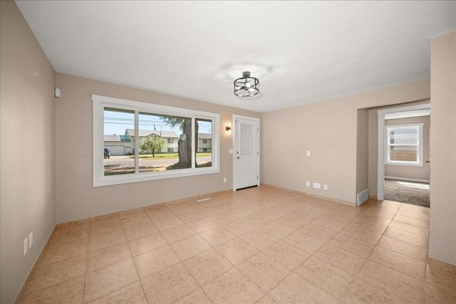 8209 E Indiana Ave, Spokane Valley, WA 99212