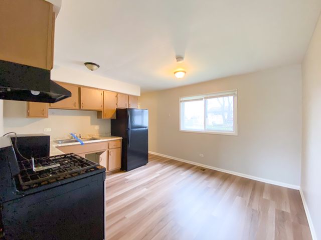 17110 Apple Tree Drive, Country Club Hills, IL 60478
