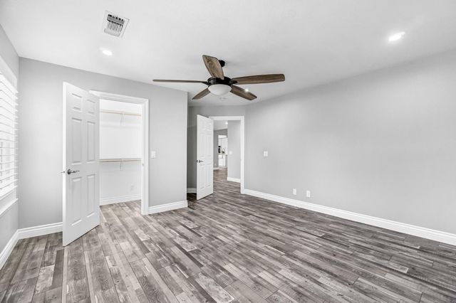 1885 N Frankwood Avenue, Reedley, CA 93654