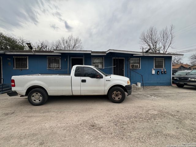 710 E Southcross Blvd, San Antonio, TX 78214