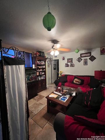 710 E Southcross Blvd, San Antonio, TX 78214
