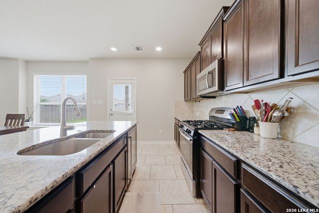 13816 Longrock, San Antonio, TX 78253