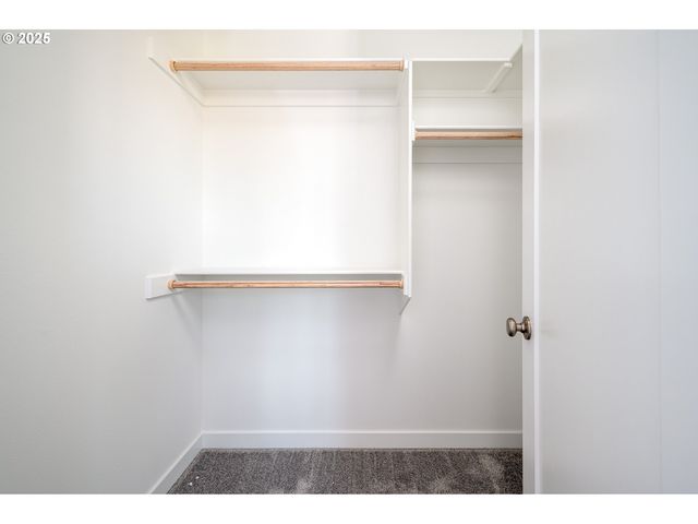 8353 N Newman St, Portland, OR 97203