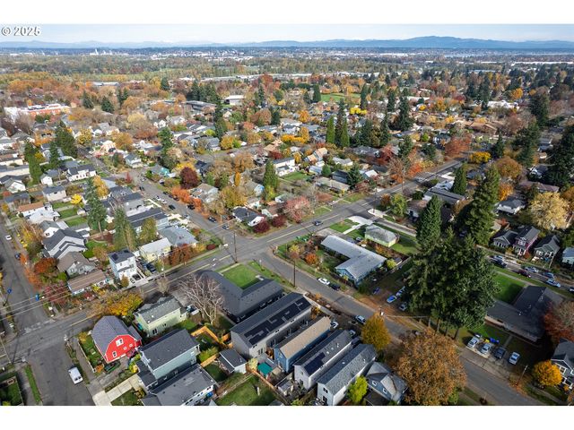 8353 N Newman St, Portland, OR 97203