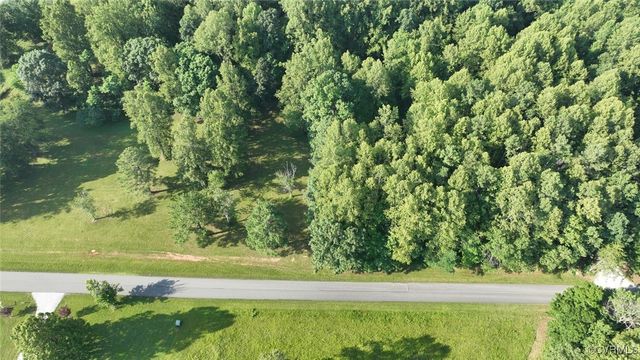 2013 Covington Rd, Crozier, VA 23039