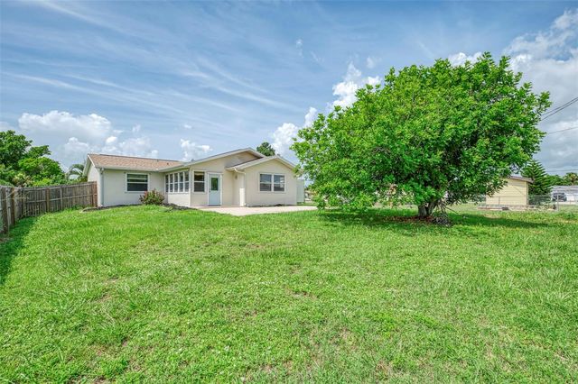 166 CHATHAM STREET NW, Port Charlotte, FL 33952