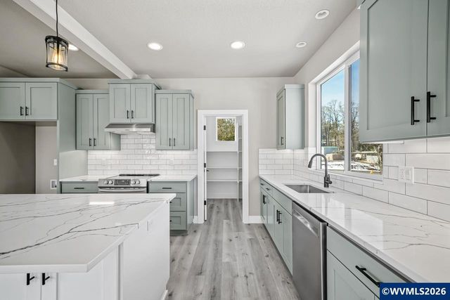 3282 Felton St S, Salem, OR 97302