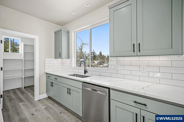 3282 Felton St S, Salem, OR 97302