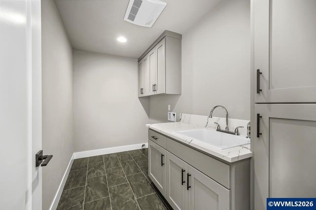 3282 Felton St S, Salem, OR 97302