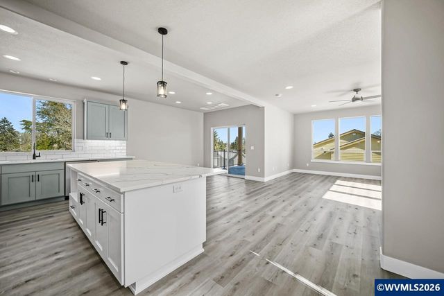 3282 Felton St S, Salem, OR 97302