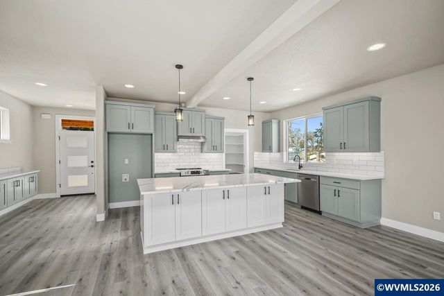 3282 Felton St S, Salem, OR 97302