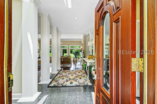 6 Davant Ct, Hilton Head Island, SC 29928