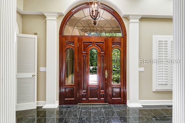 6 Davant Ct, Hilton Head Island, SC 29928