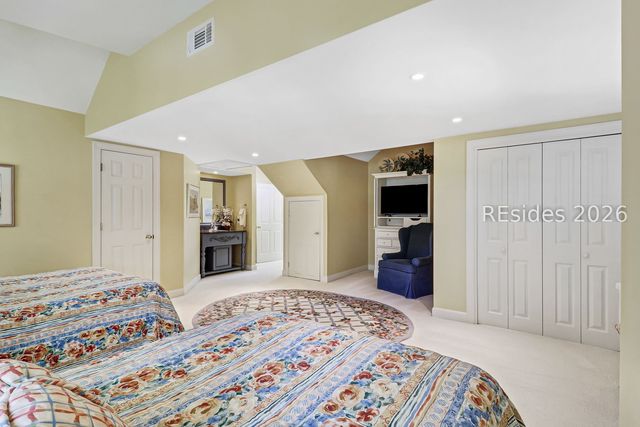 6 Davant Ct, Hilton Head Island, SC 29928