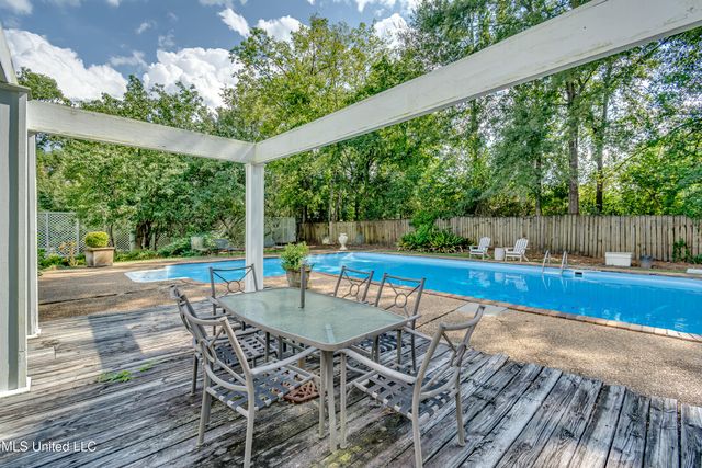 115 Railroad Avenue, Terry, MS 39170