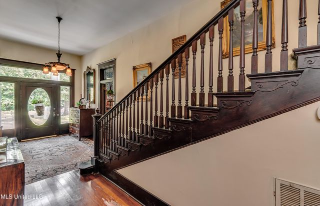 115 Railroad Avenue, Terry, MS 39170
