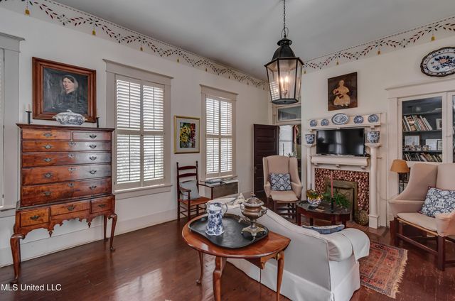 115 Railroad Avenue, Terry, MS 39170