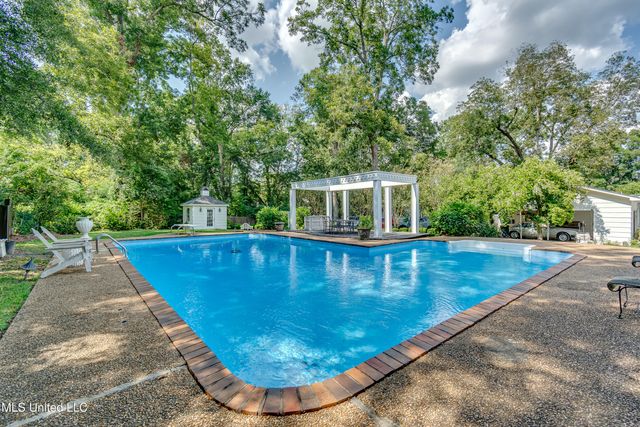 115 Railroad Avenue, Terry, MS 39170
