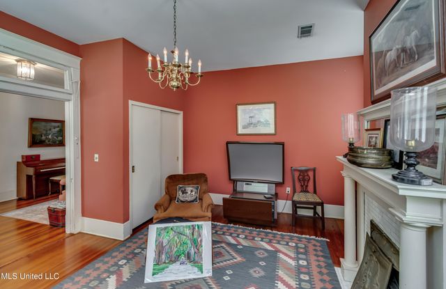 115 Railroad Avenue, Terry, MS 39170