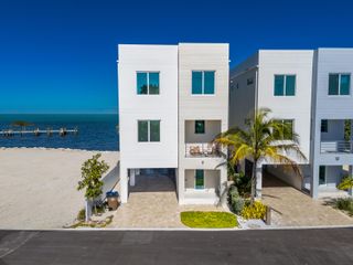 990 41st Street Gulf # 9, Marathon, FL 33050