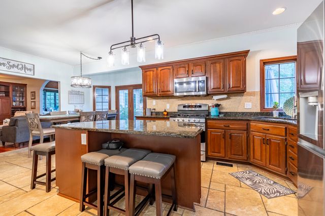 236 N Elgin Street, Griffith, IN 46319