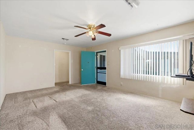 214 Summit Ave, Fallbrook, CA 92028