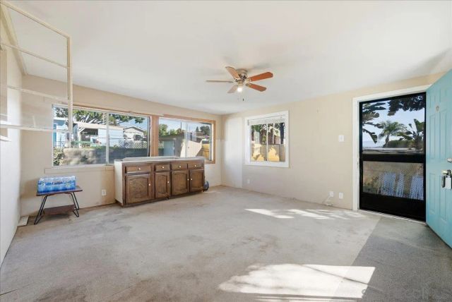 214 Summit Ave, Fallbrook, CA 92028