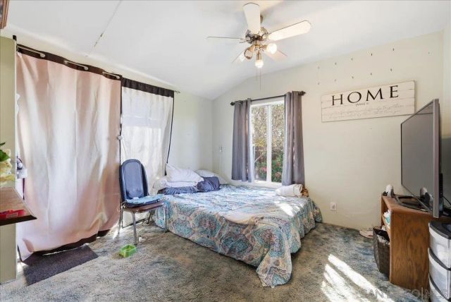 214 Summit Ave, Fallbrook, CA 92028