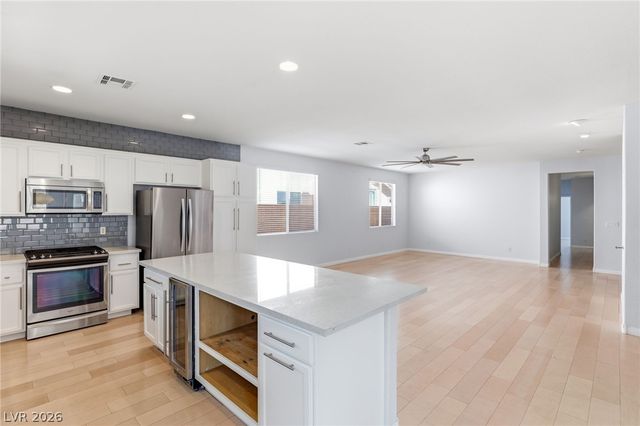 2267 Alanhurst Drive, Henderson, NV 89052