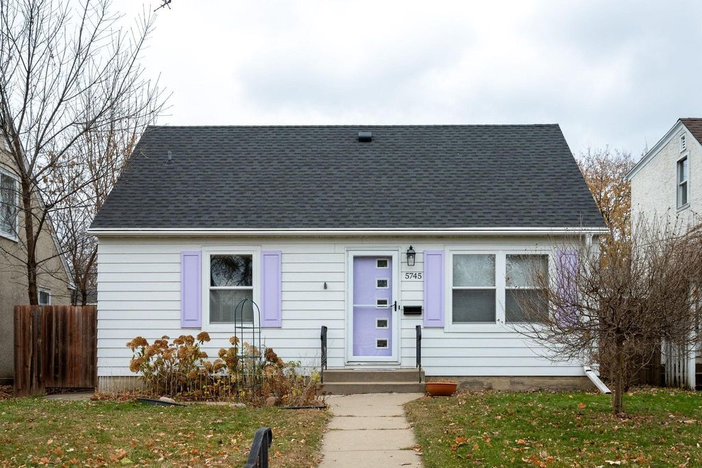 5745 27th Avenue S, Minneapolis, MN 55417
