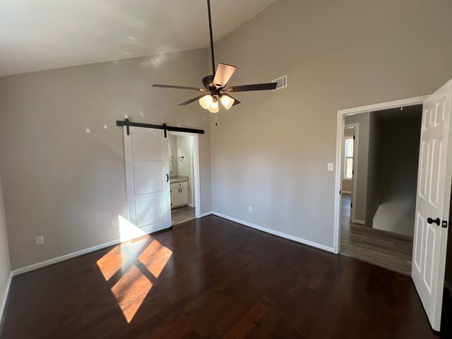 10 Village West Ct, Spartanburg, SC 29301