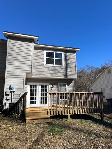 10 Village West Ct, Spartanburg, SC 29301