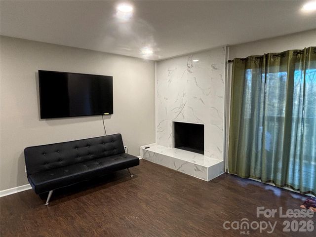 11040 Harrowfield Road, Charlotte, NC 28226