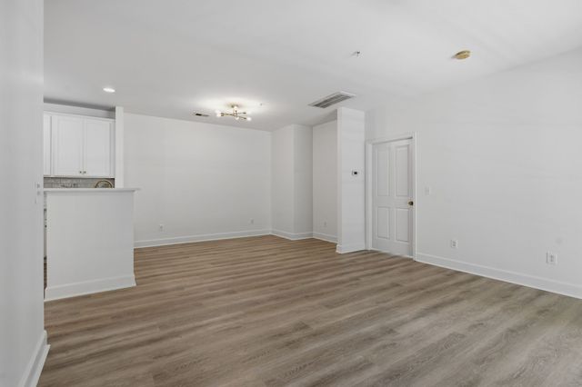 4846 Bevendean Dr Unit C9, Nashville, TN 37211