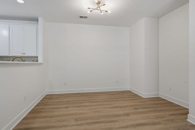 4846 Bevendean Dr Unit C9, Nashville, TN 37211